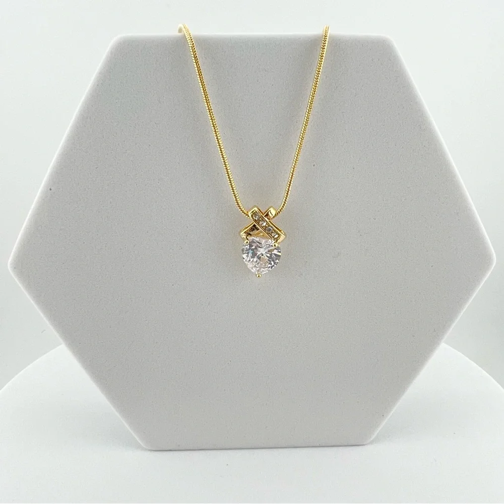 Swarovski Crystal Infinity Heart Gold Necklace - Picture 3 of 9